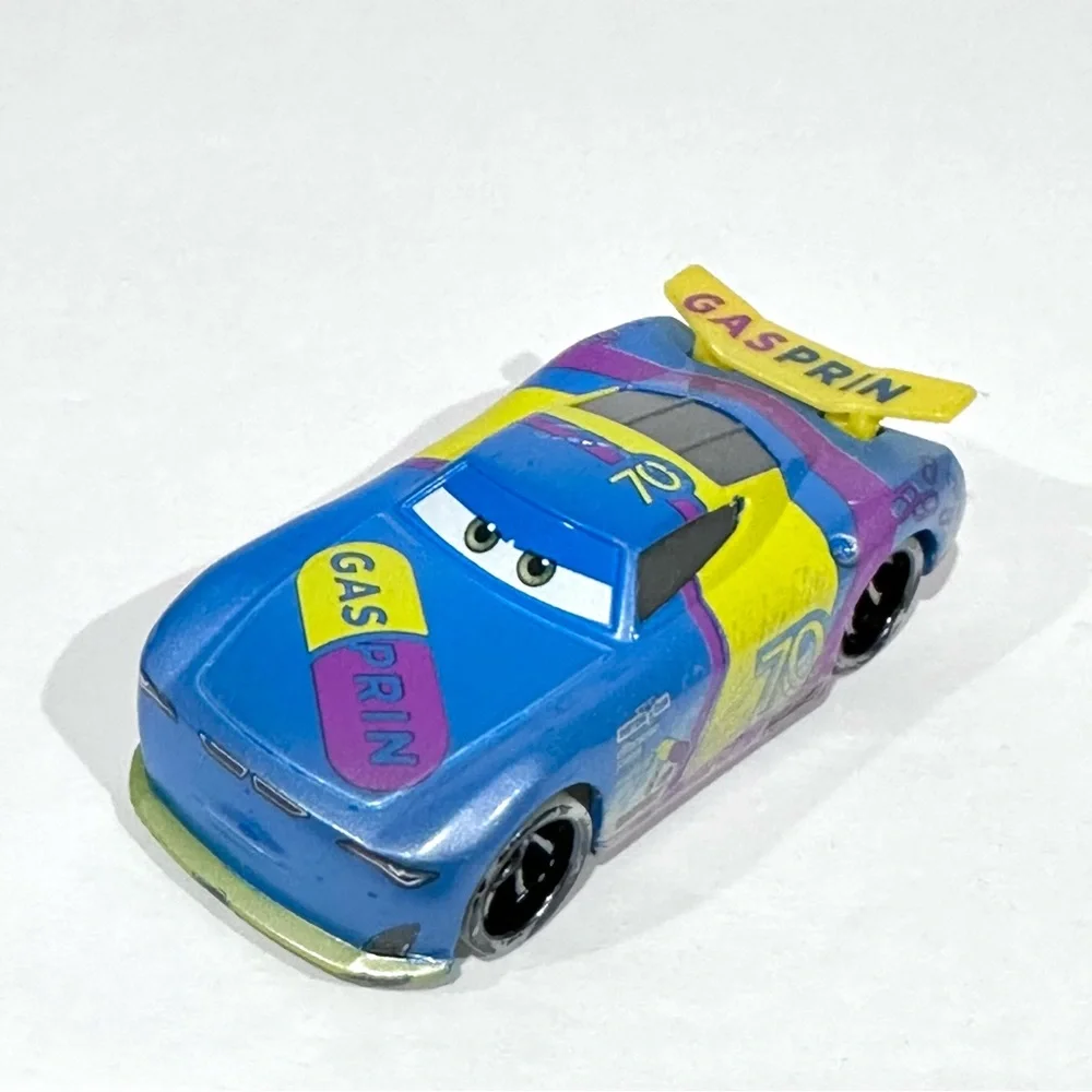Disney Cars 3 Richie Gunzit Fireball Beach Next Gen Racer #70 Gasprin